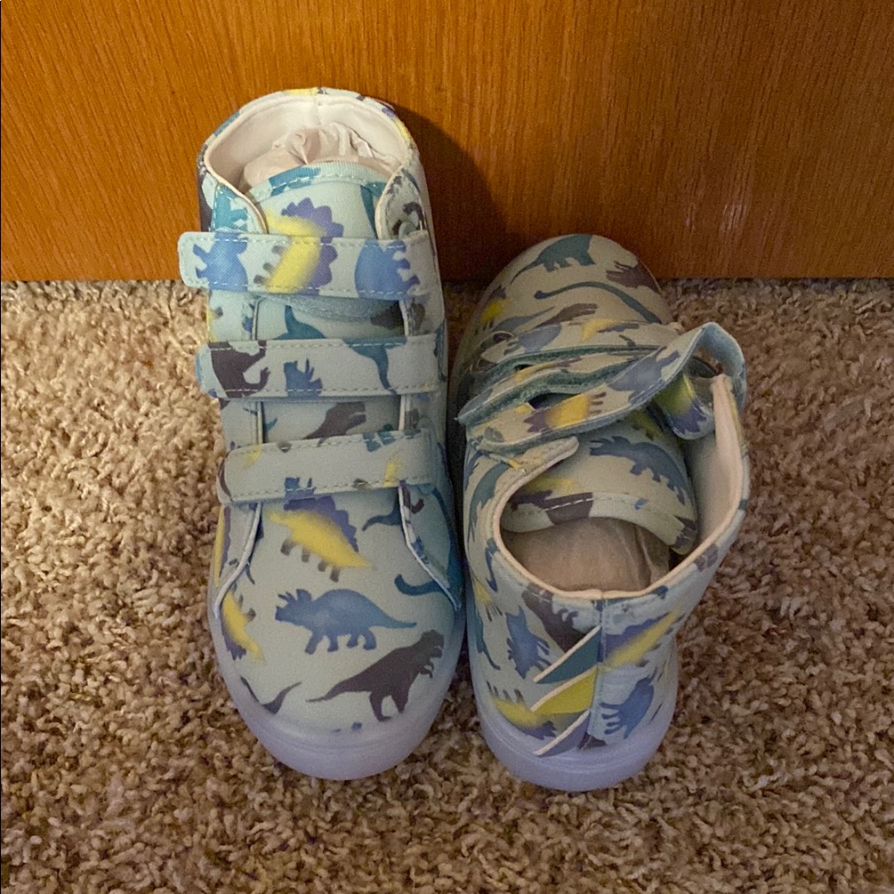Spiked Dinosaur Print Kids Shoes - Blue And Yellow